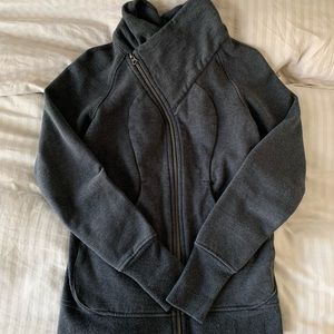 LULULEMON - Asymmetrical Zip Sweatshirt